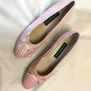 NATURALIZER Pink Leather Ballerinas, Woven and bow accent. Size 9 M